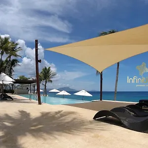 Апарт-отель Instyle Residences At Infiniti Blu